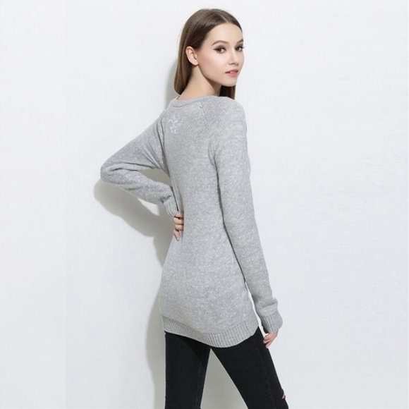 Crew Neck Snowman Sweater - Picture 6 of 8